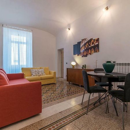San Giovanni & Colosseo Roomy Flat Рим Экстерьер фото