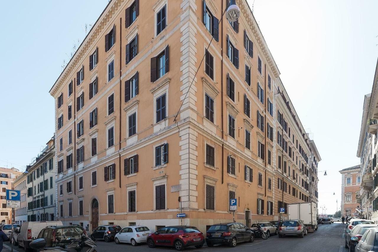 San Giovanni & Colosseo Roomy Flat Рим Экстерьер фото